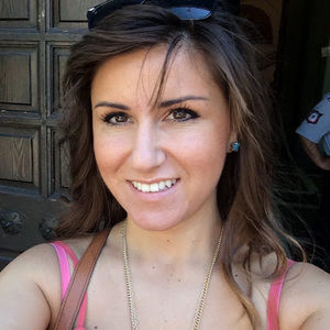 Meet your Posher, Yolanda